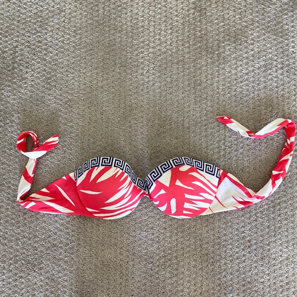 Victoria’s Secret bikini top. No straps included